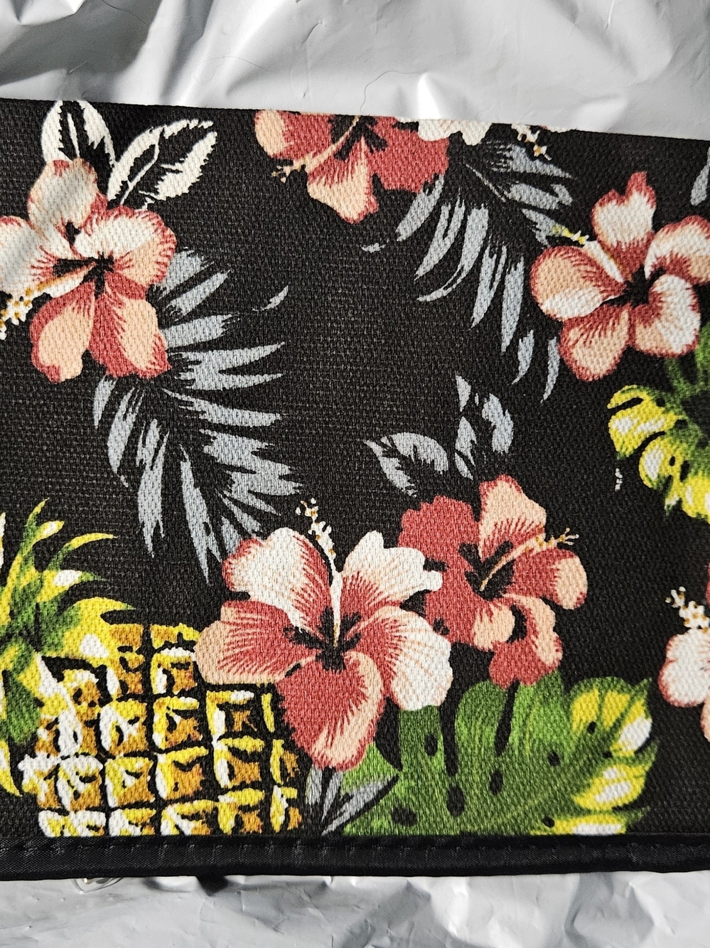 Floral Hibiscus Print Wristlet Clutch in Black and Pink